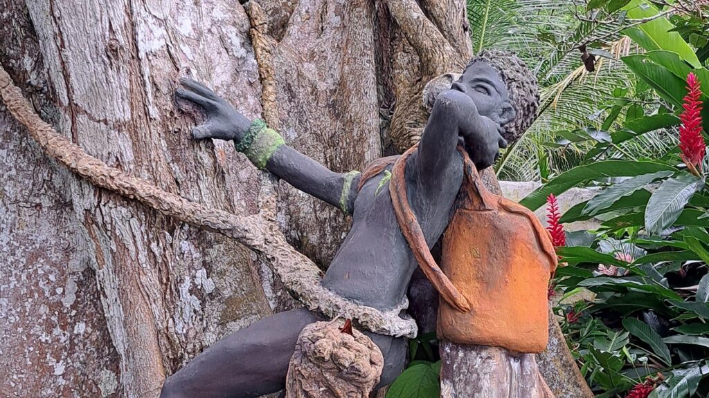 Statue dans le village de Trigana, Choco caraïbes, Colombie