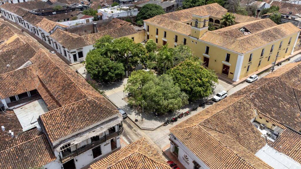 Plaza de la Libertad et Alcadia, Mompox, Colombie
