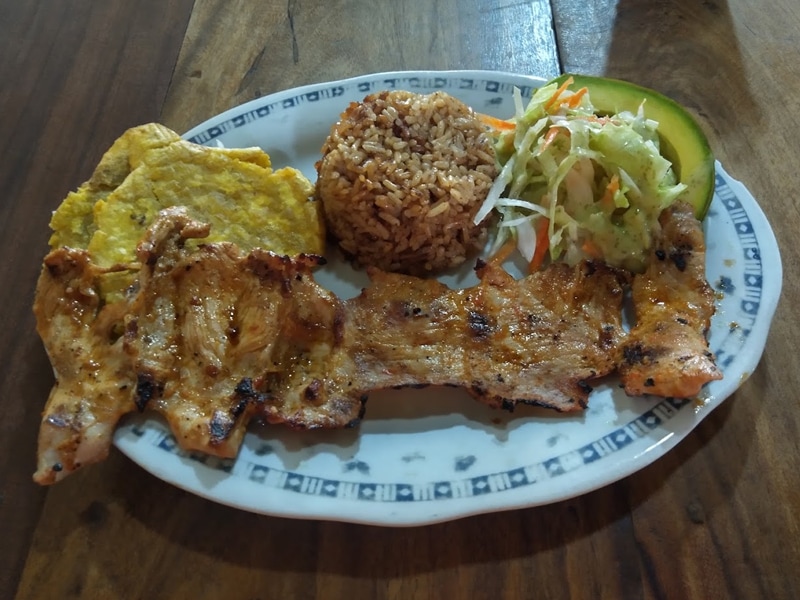 Restaurant Jhon Parrilla à Mompox, Colombie